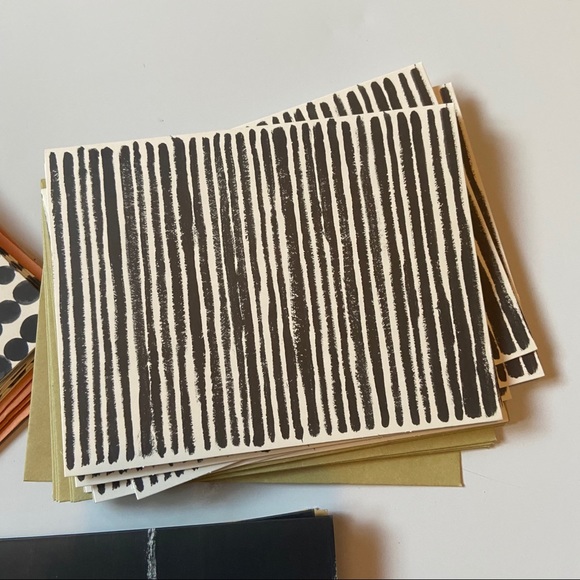 18 Blank Cards - Fringe Studios Set of 36 - Picture 4 of 6